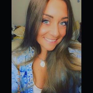 Meet your Posher, Marissa